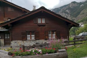 Chalet Mont Cervin Front